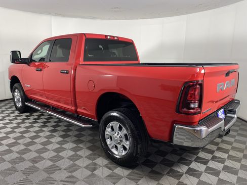 Used 2026 RAM 2500 Big Horn AWD/4WD image 9