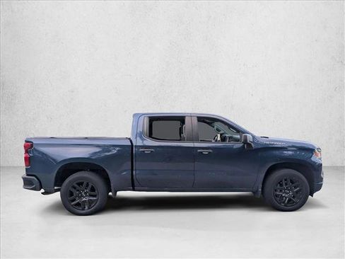 Used 2022 Chevrolet Silverado 1500 Custom image 4