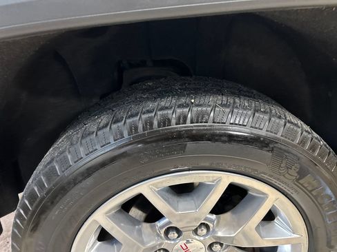 Used 2018 GMC Sierra 1500 SLT w/ SLT Premium Package AWD/4WD image 12