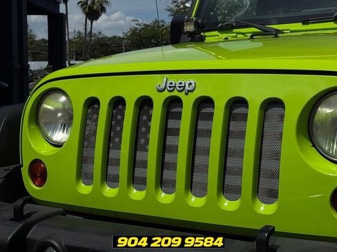 Used 2013 Jeep Wrangler Rubicon w/ PWR Convenience Group AWD/4WD image 14