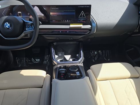 New 2026 BMW X3 xDrive30 w/ Premium Package image 14