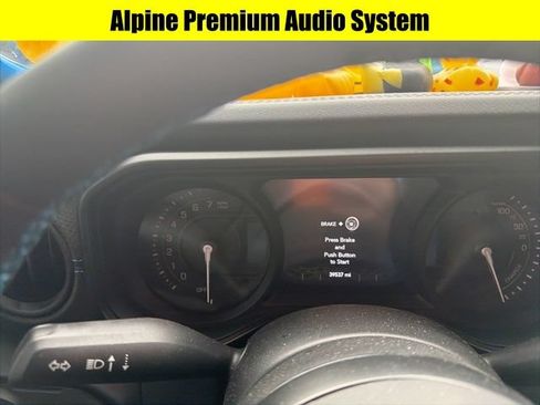 Used 2024 Jeep Wrangler Unlimited Rubicon 4xe AWD/4WD image 13