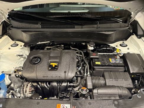 Certified 2025 Kia Seltos LX AWD/4WD image 27