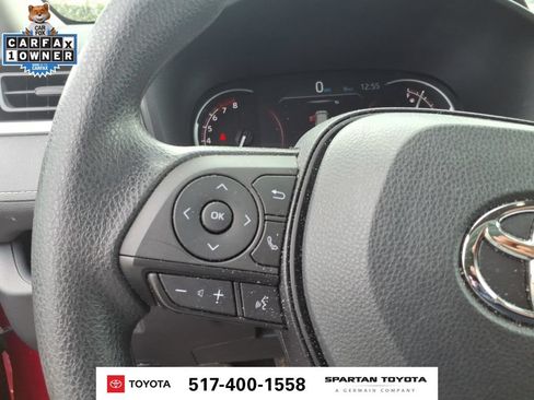 Used 2025 Toyota RAV4 LE AWD/4WD image 15