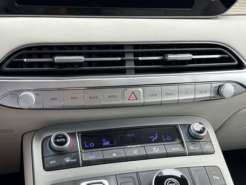 Used 2022 Hyundai Palisade SEL w/ 8P Bench Seat Package FWD image 23