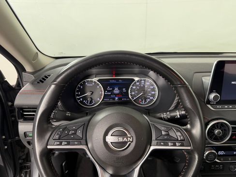 Used 2024 Nissan Sentra SR FWD image 12