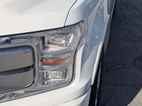 Used 2020 Ford F150 Platinum w/ Equipment Group 701A Luxury image 12