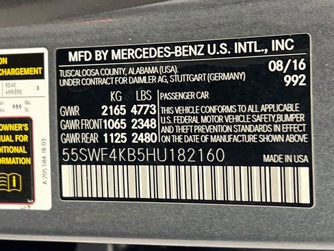 Used 2017 Mercedes-Benz C 300 4MATIC Sedan image 32