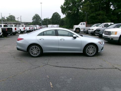 Used 2025 Mercedes-Benz CLA 250 image 5