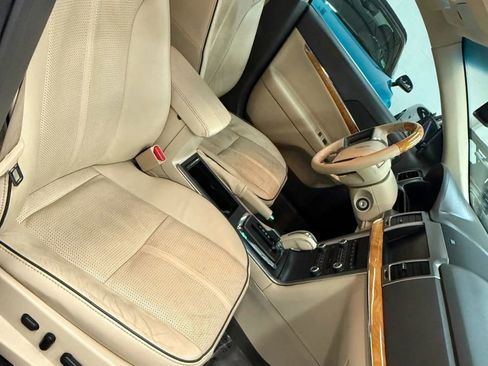 Used 2012 Lincoln MKZ Hybrid image 22