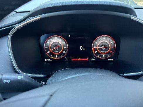 Used 2023 Hyundai Santa Fe Limited image 9