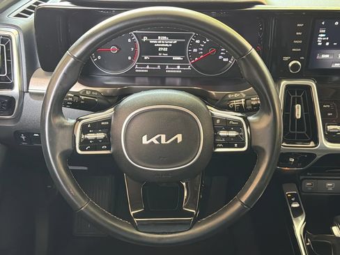Used 2022 Kia Sorento SX FWD image 4