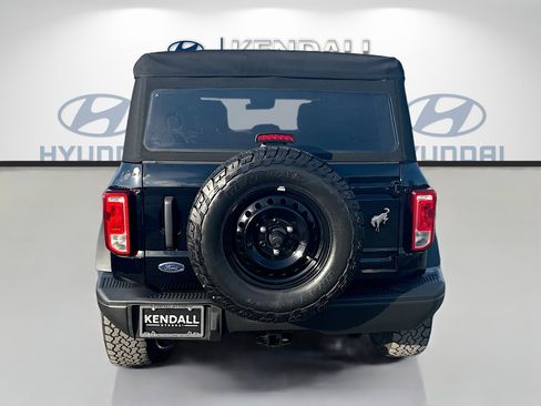 Used 2022 Ford Bronco Black Diamond image 5