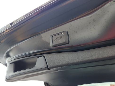 Certified 2023 Toyota RAV4 SE image 31