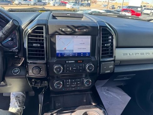 Used 2021 Ford F250 Lariat image 19