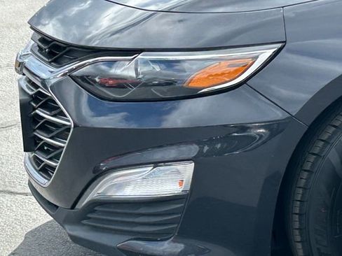 Used 2023 Chevrolet Malibu LS FWD image 11