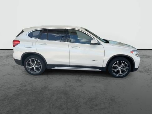 Used 2018 BMW X1 sDrive28i FWD image 9