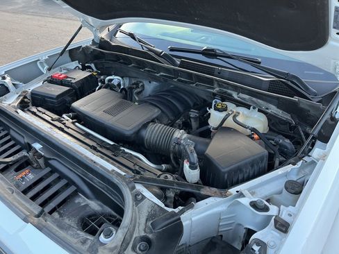 Used 2022 GMC Sierra 1500 AT4 w/ AT4 Premium Package image 12