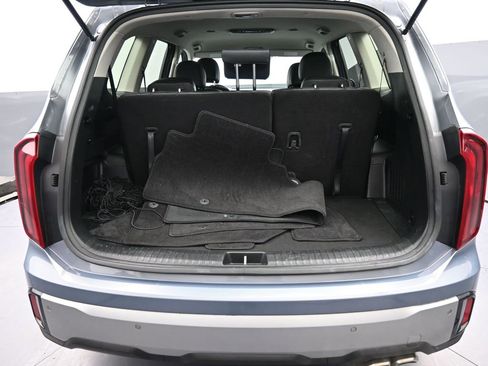 Certified 2023 Kia Telluride S image 22