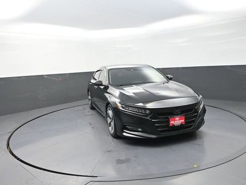 Used 2019 Honda Accord Touring image 46