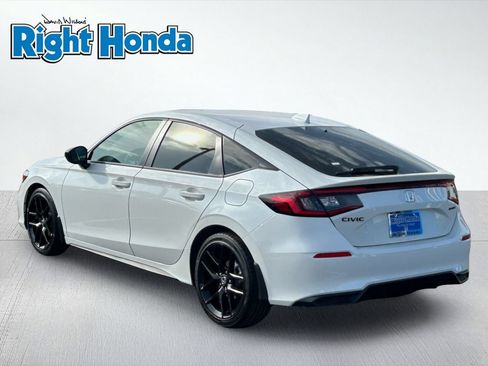 Used 2026 Honda Civic Sport image 4