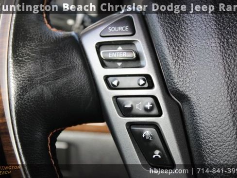 Used 2018 Nissan Titan Platinum Reserve w/ Platinum Utility Package image 17