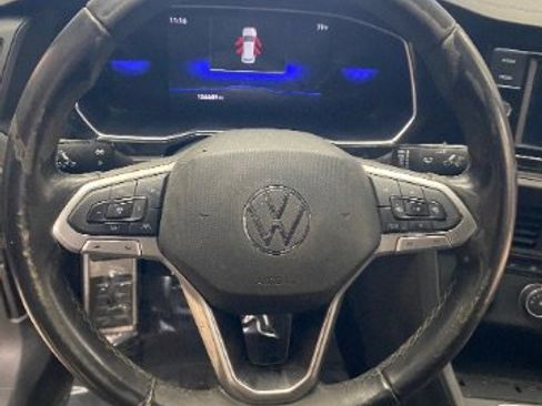 Used 2023 Volkswagen Jetta Sport image 16