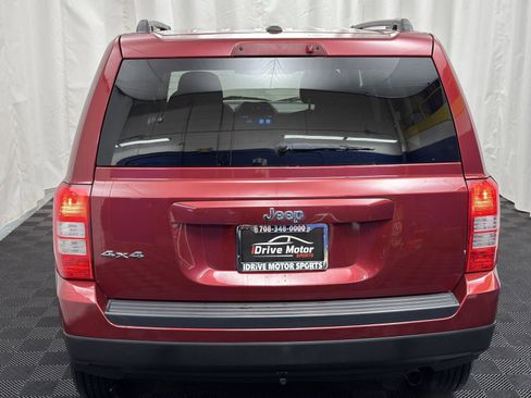 Used 2016 Jeep Patriot Sport w/ Power Value Group image 11