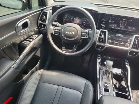 Used 2022 Kia Sorento SX AWD/4WD image 17