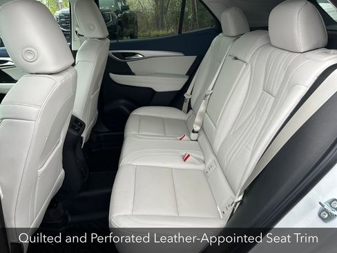 Certified 2025 Buick Envision Avenir AWD/4WD image 31