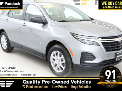 Used 2023 Chevrolet Equinox LS image 1