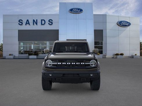 New 2026 Ford Bronco Outer Banks image 6