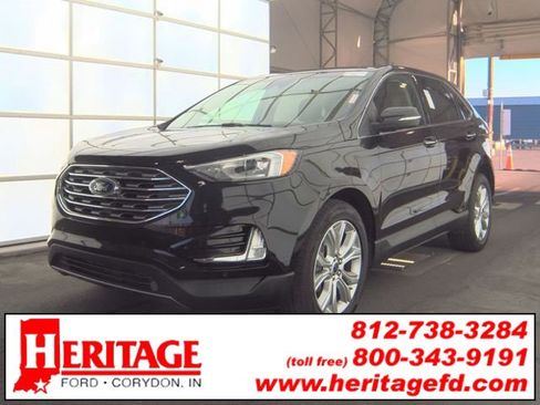 Used 2022 Ford Edge Titanium image 1