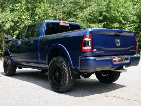 Used 2022 RAM 2500 Laramie AWD/4WD image 10