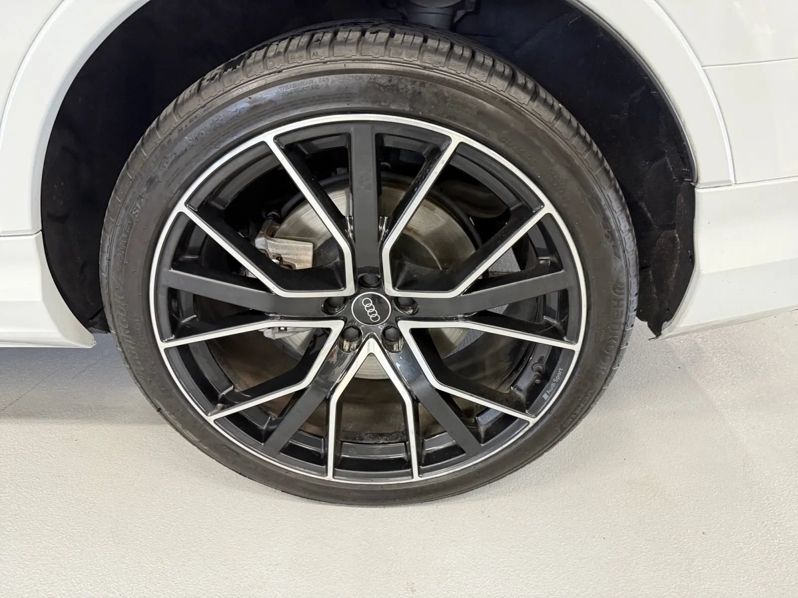 Used 2021 Audi Q7 3.0T Prestige w/ Prestige Package AWD/4WD image 39