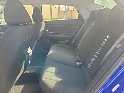 Used 2024 Hyundai Elantra SEL image 15