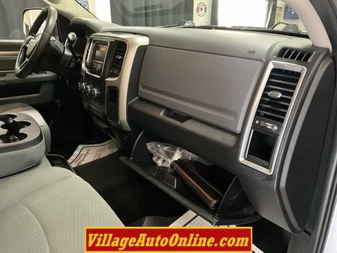 Used 2015 RAM 2500 SLT AWD/4WD image 38
