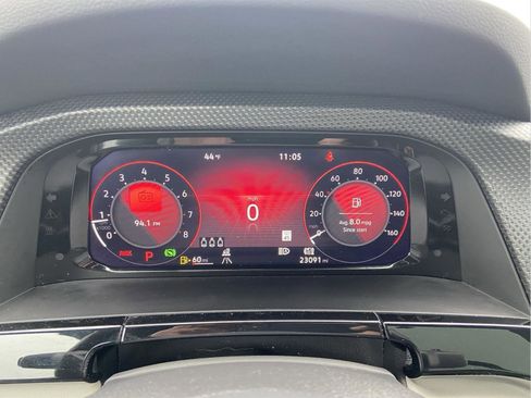 Used 2024 Volkswagen Atlas Cross Sport SEL Premium R-Line image 12