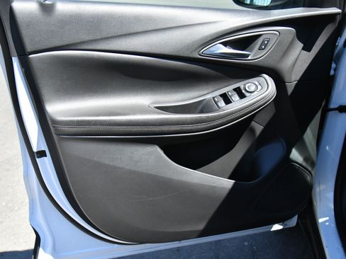 Used 2024 Buick Encore GX Preferred image 13