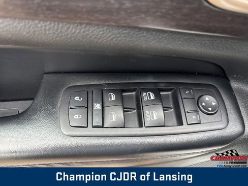 Used 2014 Jeep Grand Cherokee Altitude image 19