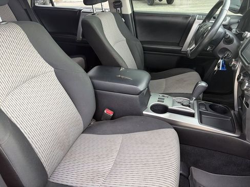 Used 2015 Toyota 4Runner SR5 RWD image 32