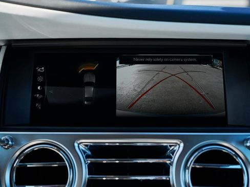 Used 2020 Rolls-Royce Wraith RWD image 71