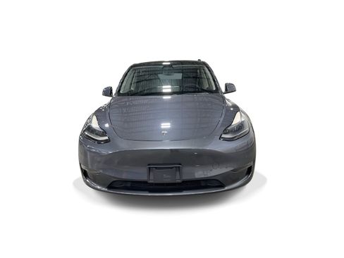 Certified 2022 Tesla Model Y Long Range AWD/4WD image 2