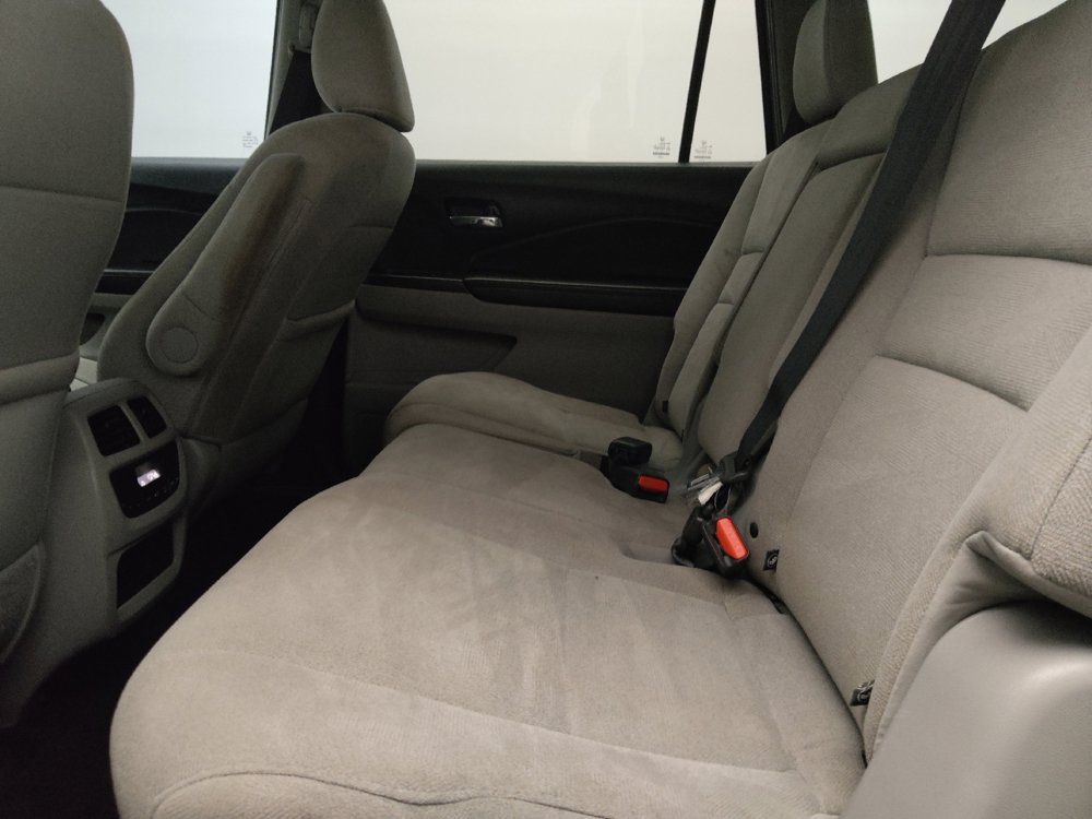 Used 2021 Honda Pilot EX image 18