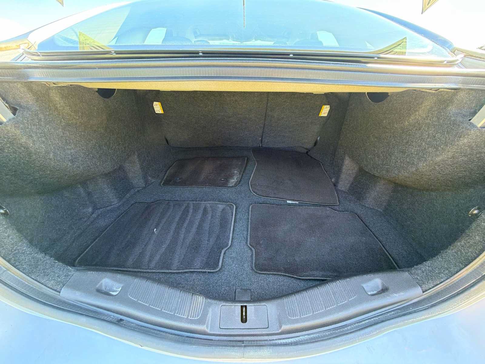 Used 2015 Ford Fusion SE FWD image 26