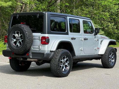 Used 2022 Jeep Wrangler Unlimited Rubicon w/ Dual Top Group AWD/4WD image 4