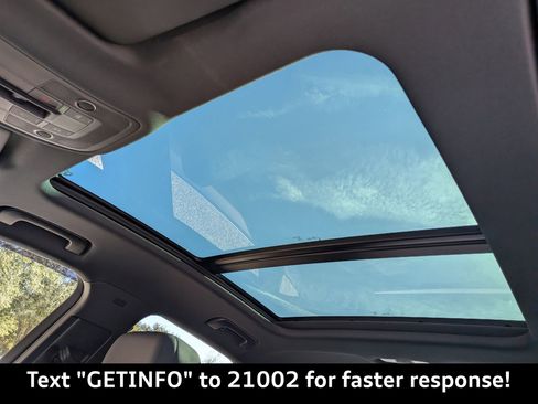 Certified 2024 Audi Q3 2.0T Premium w/ Convenience Package image 25