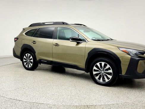 Used 2024 Subaru Outback Limited AWD/4WD image 3