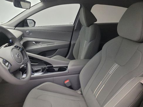 Used 2023 Hyundai Elantra Blue FWD image 17