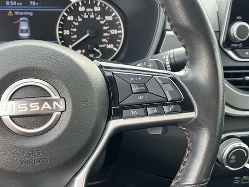 Used 2024 Nissan Altima 2.5 SR FWD image 28
